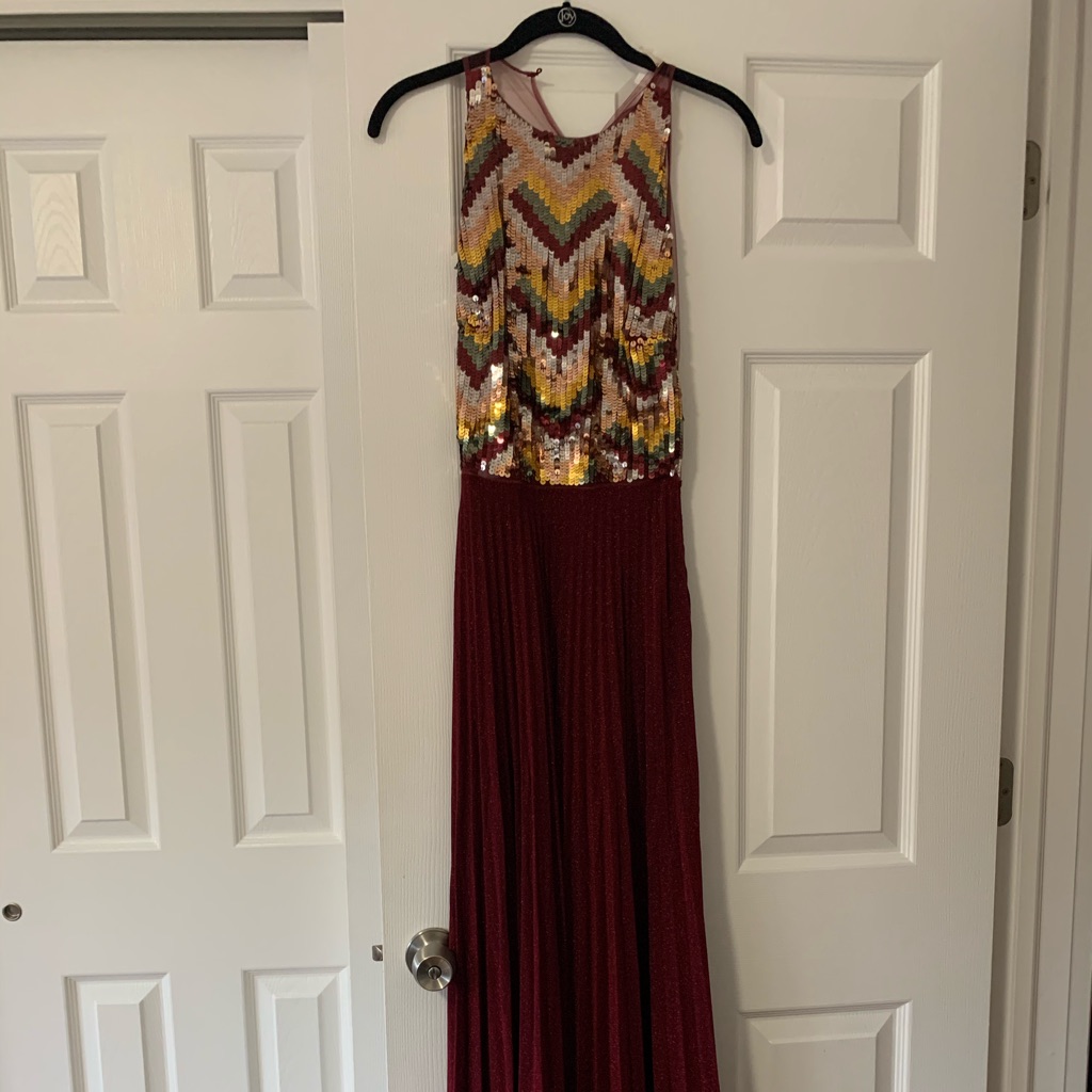 Sequenced Gown